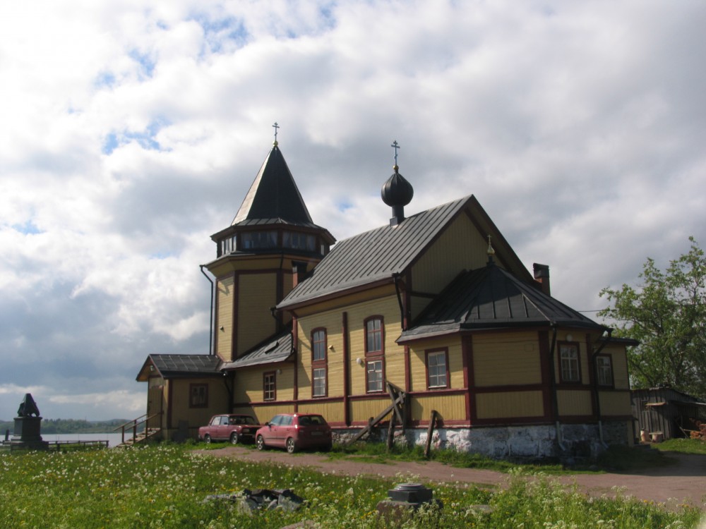 Красная Горка (Николо-Сердобольский погост). Церковь Николая Чудотворца на Риеккалансаари. фасады