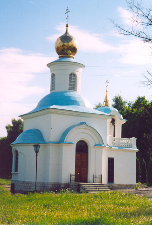 Ленинский. Церковь Георгия Победоносца. фасады