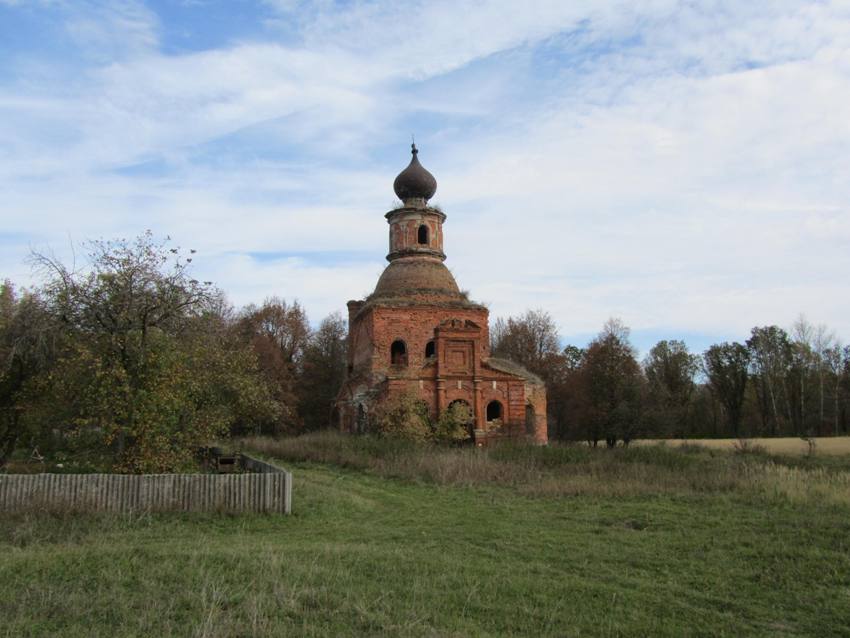 Церковь Троицы Живоначальной, Медведки (Тула, город, Тульская область). фасады, вид с юга
