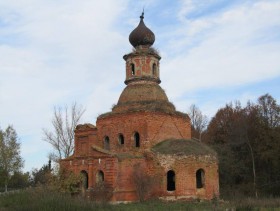 Медведки. Церковь Троицы Живоначальной