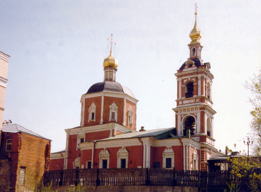 Таганский. Церковь Петра и Павла у Яузских ворот. фасады