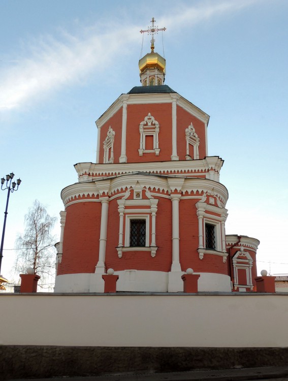 Таганский. Церковь Петра и Павла у Яузских ворот. фасады