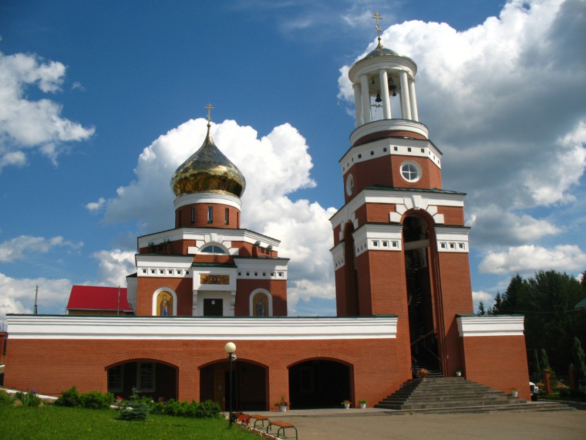 Якшур-Бодья. Церковь Николая Чудотворца. фасады