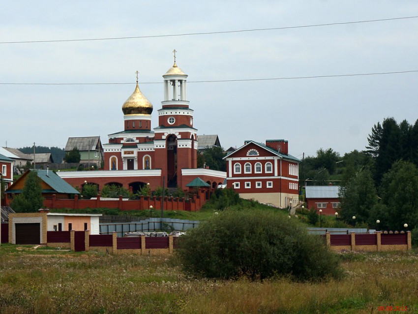Нагорный удмуртская республика. Храм святителя Николая в Якшур Бодье. Якшур-Бодья Удмуртия. Церковь Якшур Бодья.