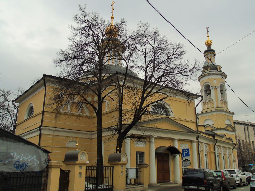 Таганский. Церковь Рождества Пресвятой Богородицы на Кулишках (на Стрелке). фасады