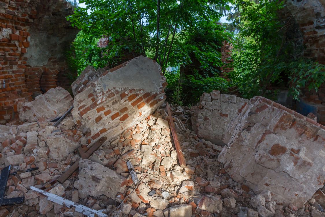 Церковь Спаса Нерукотворного Образа, Барыково (Тула, город, Тульская область). интерьер и убранство, Разрушенная алтарная часть
