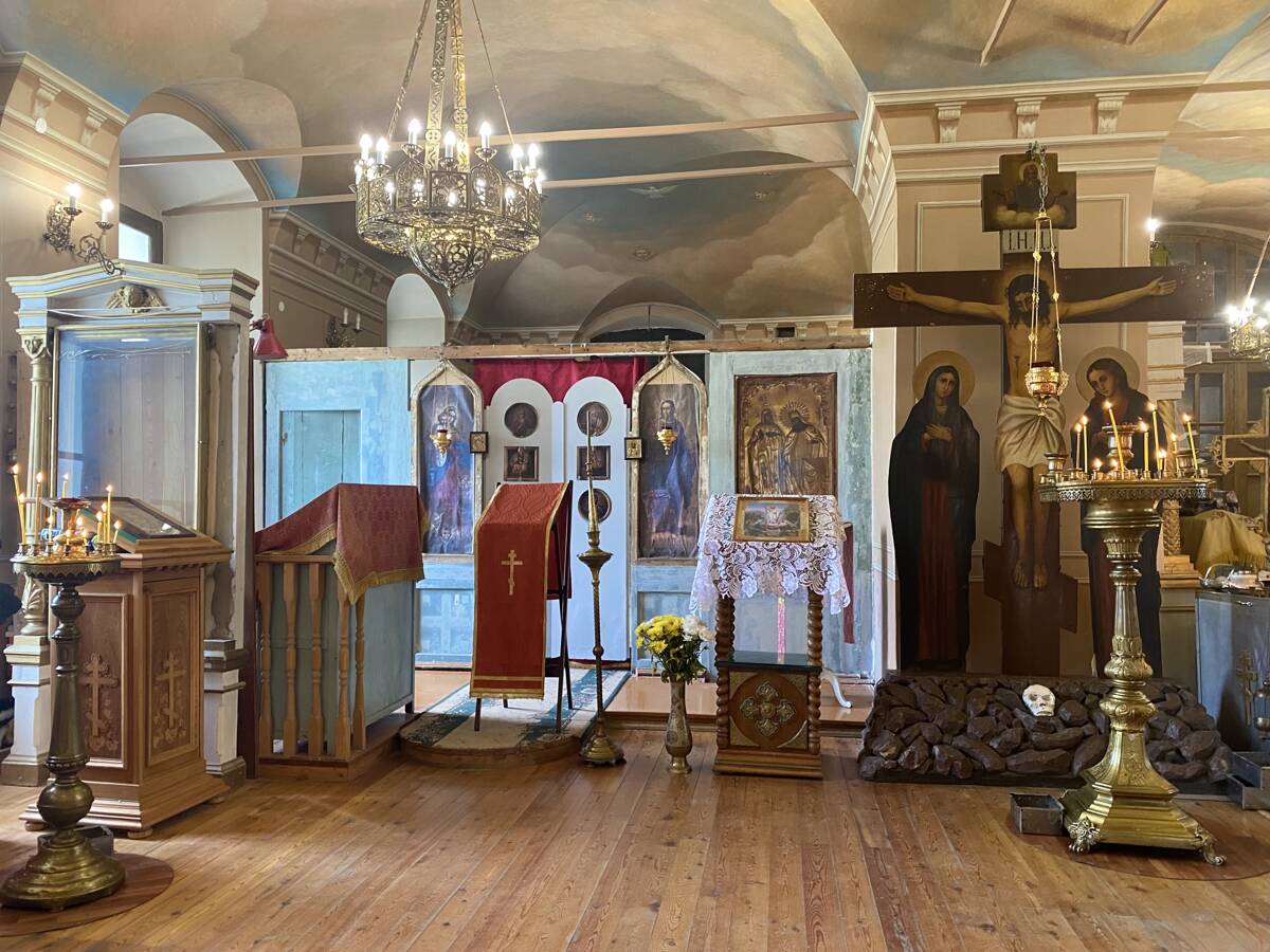 Собор Николая Чудотворца, Крапивна (Щёкинский район, Тульская область). интерьер и убранство, Левый придел в трапезной