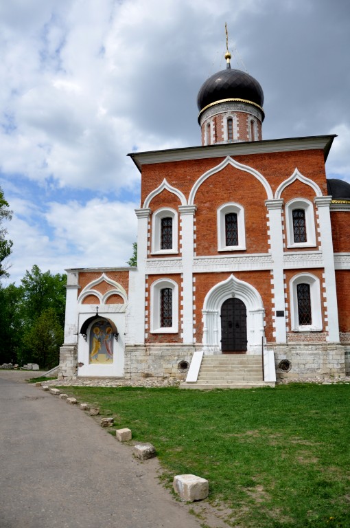 Можайск. Церковь Петра и Павла (Старо-Никольский собор). фасады