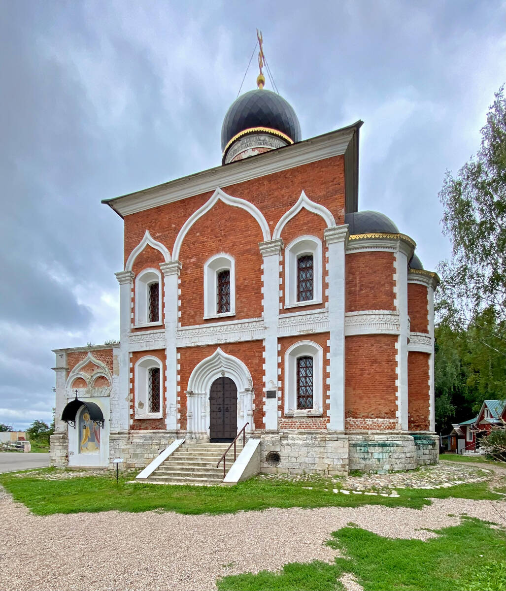Церковь Петра и Павла (Старо-Никольский собор), Можайск (Можайский городской округ, Московская область). фасады, Вид с юго-востока