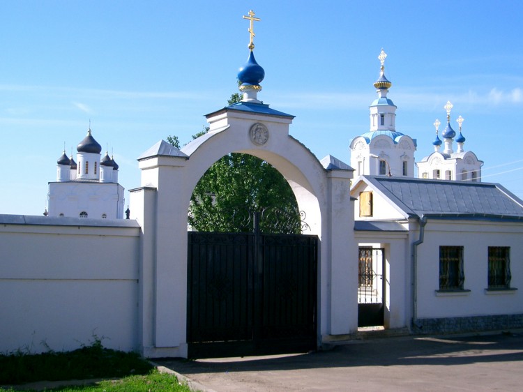 Успенский мужской монастырь, Орёл (Орёл, город, Орловская область). дополнительная информация, Вход на территорию монастыря.