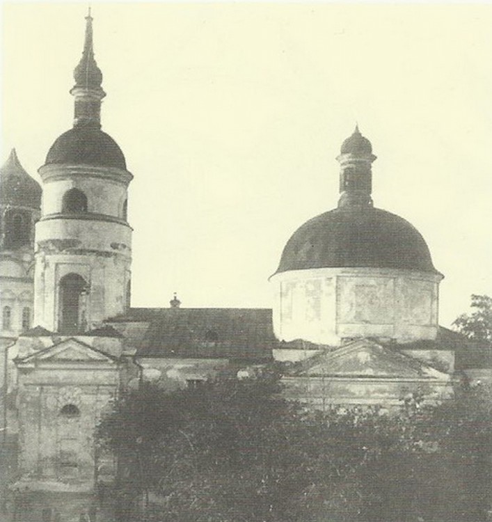 Орёл. Успенский мужской монастырь. архивная фотография, Фото 1920-х годов.Книга «Орел изначальный». – Орел: Вешние воды. 2001.