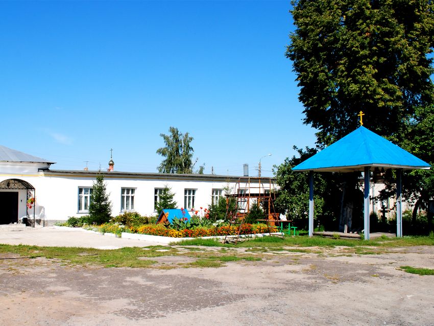Введенский (Христорождественский) монастырь, Орёл (Орёл, город, Орловская область). дополнительная информация, Монастырские хозяйственные постройки и звонница