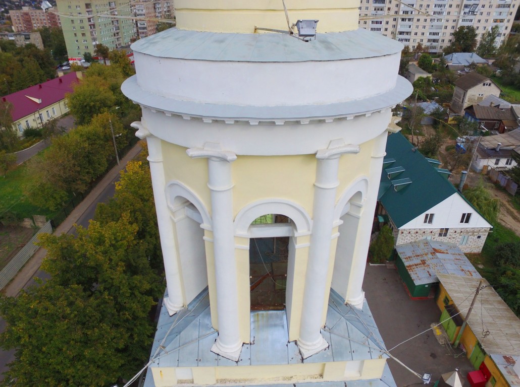 Кафедральный собор Ахтырской иконы Божией Матери, Орёл (Орёл, город, Орловская область). архитектурные детали, Ярус звона колокольни собора, фото с квадрокоптера