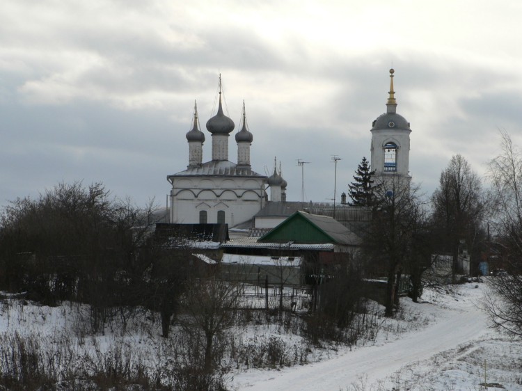 Церковь Петра и Павла, Мценск (Мценский район и г. Мценск, Орловская область). общий вид в ландшафте
