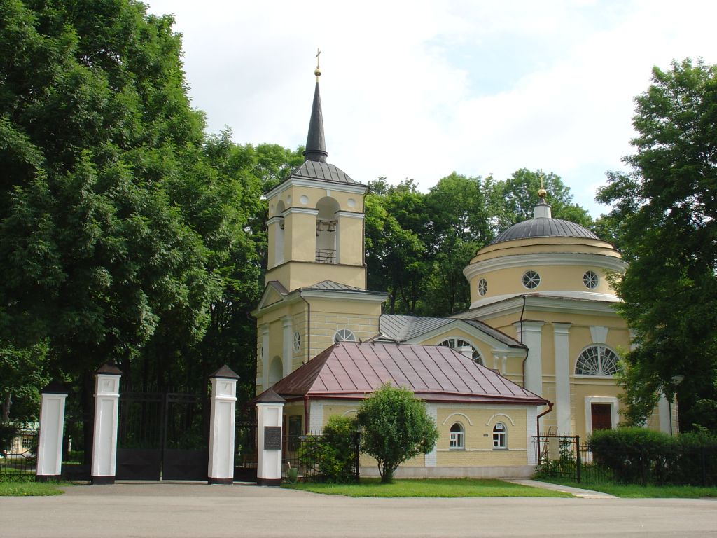 Спасское-Лутовиново. Церковь Спаса Преображения. фасады