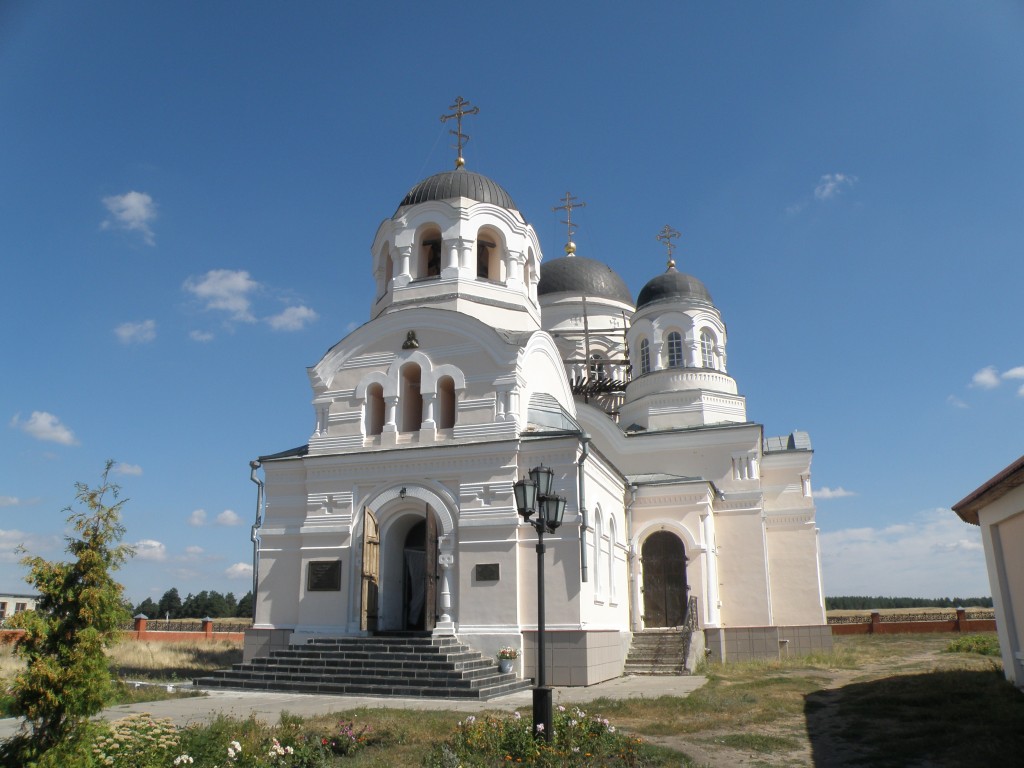 Масловка. Церковь Николая Чудотворца. фасады