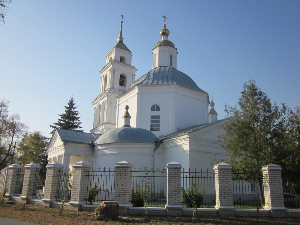 Острогожск. Церковь Спаса Преображения. фасады