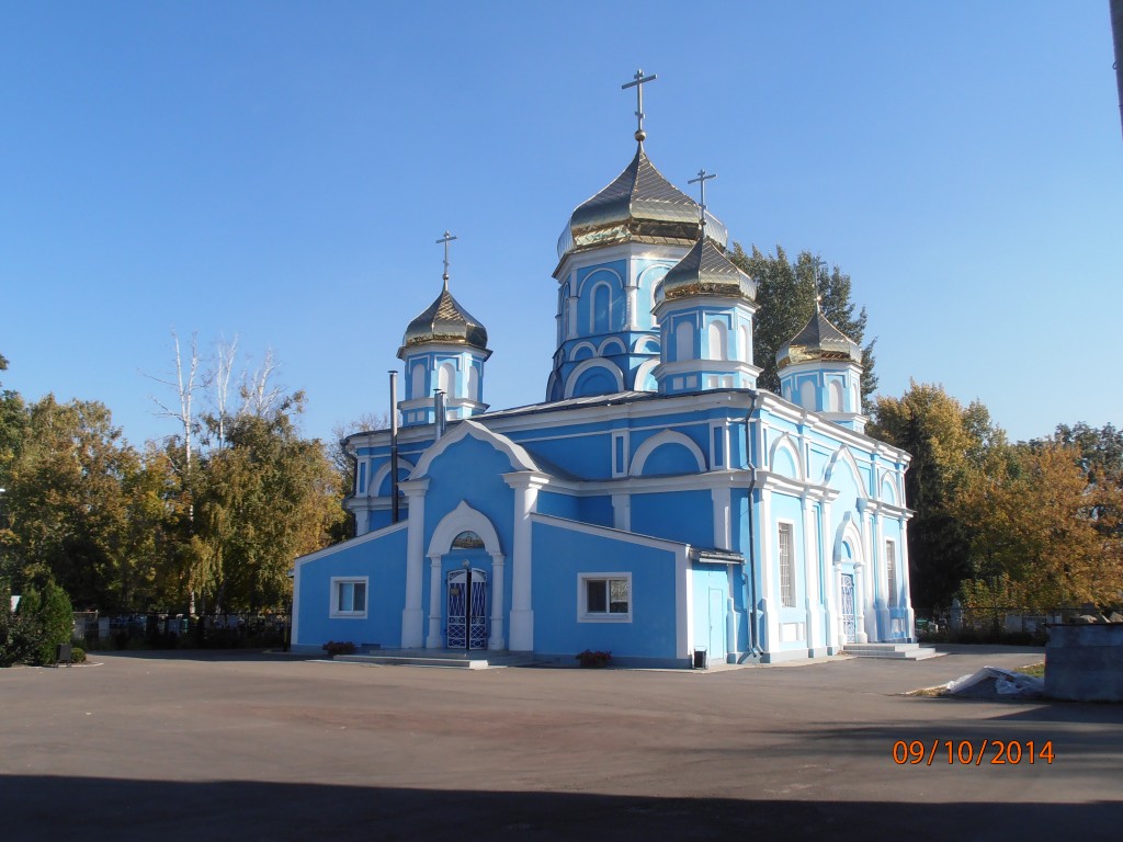Церковь Успения Пресвятой Богородицы, Бобров (Бобровский район, Воронежская область). фасады