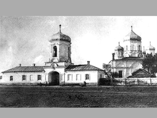 Бобров. Церковь Успения Пресвятой Богородицы. архивная фотография, источник: http://hram-uspenie.ru