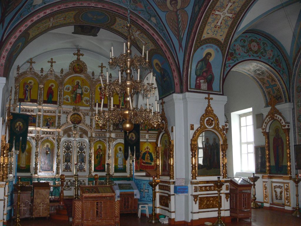 Церковь Успения Пресвятой Богородицы, Бобров (Бобровский район, Воронежская область). интерьер и убранство