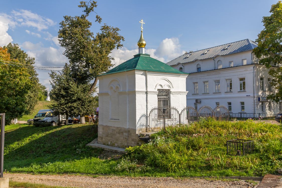 Верея. Часовня Параскевы Пятницы. фасады