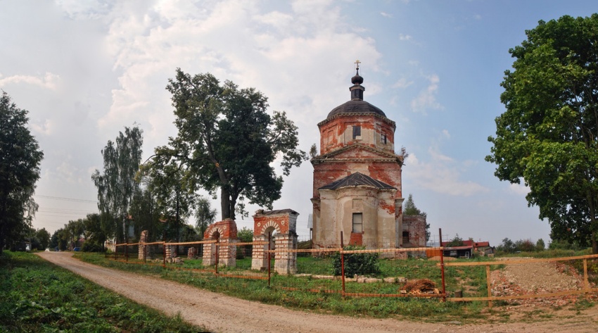 Церковь Константина и Елены, Верея (Наро-Фоминский городской округ, Московская область). фасады