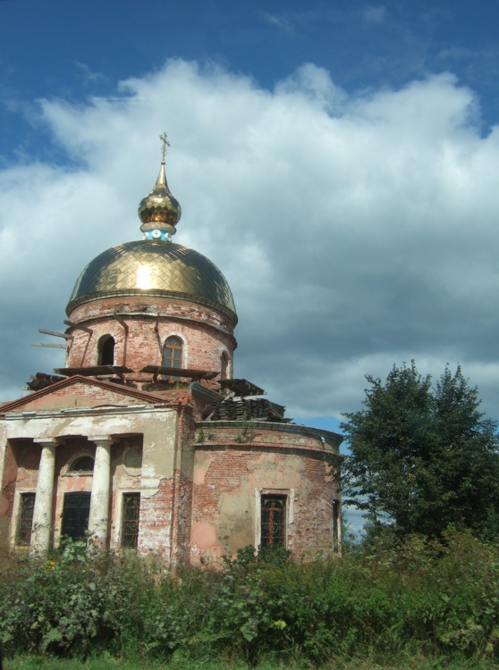 Церковь Покрова Пресвятой Богородицы, Покровское (Дмитровский городской округ, Московская область). архитектурные детали