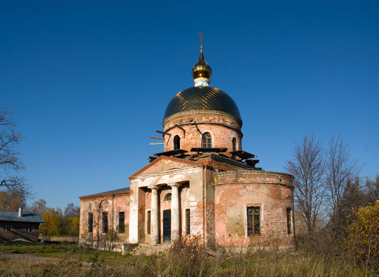 Покровское. Церковь Покрова Пресвятой Богородицы. фасады