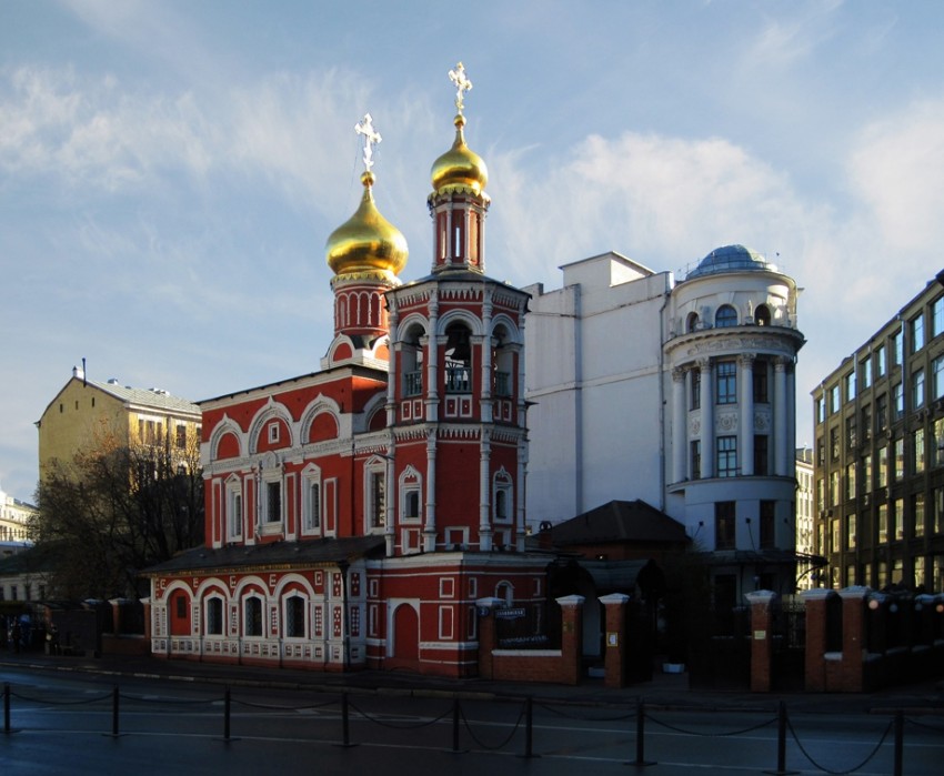 Таганский. Церковь Всех Святых на Кулишках. фасады