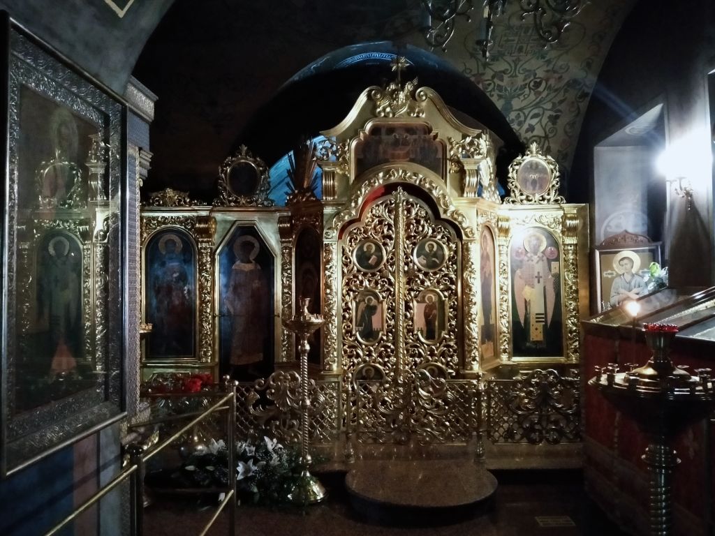 Церковь Всех Святых на Кулишках, Таганский (Центральный административный округ (ЦАО), г. Москва). интерьер и убранство, иконостас придела