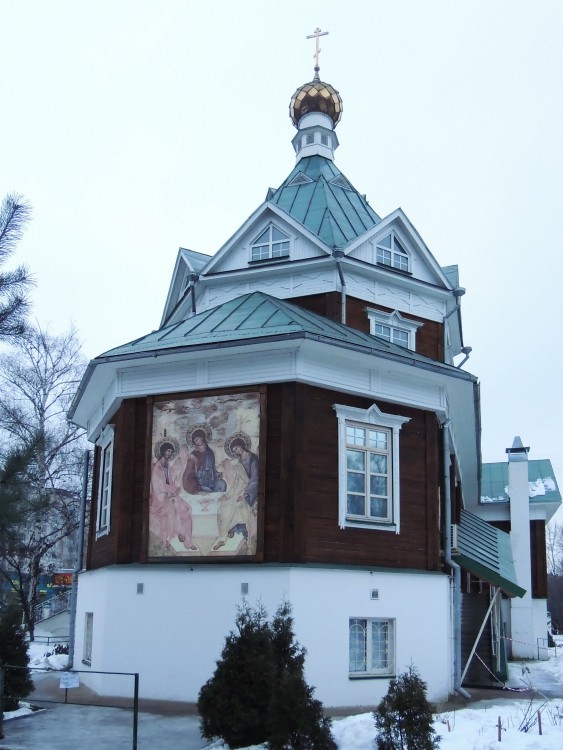 Мытищи. Церковь Троицы Живоначальной в Перловке. фасады