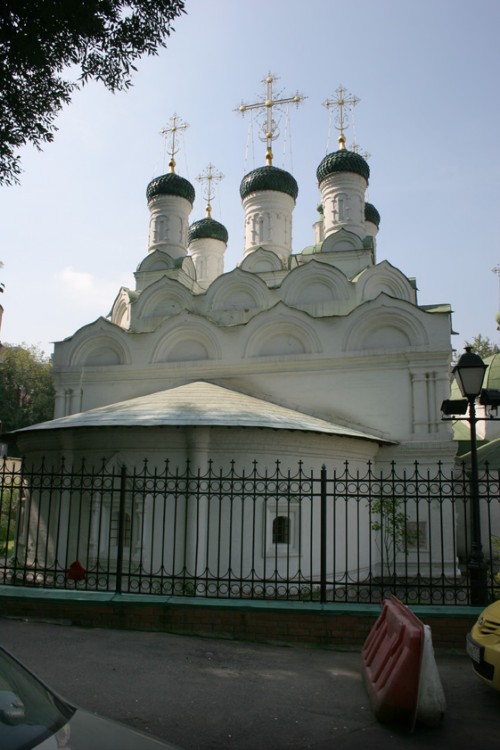Церковь Успения Пресвятой Богородицы в Путинках, Тверской (Центральный административный округ (ЦАО), г. Москва). фасады
