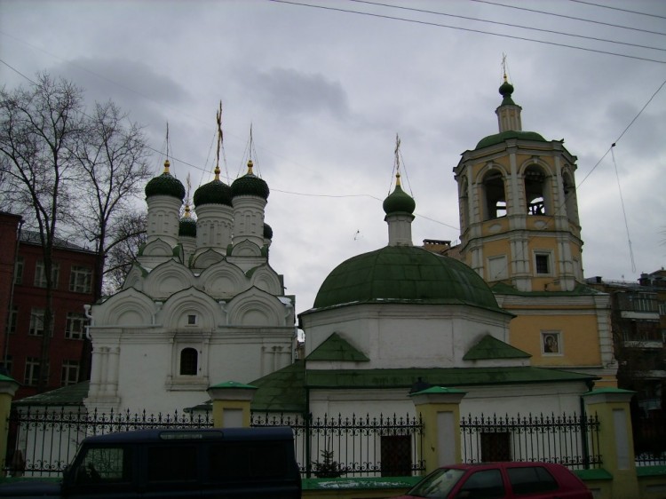 Церковь Успения Пресвятой Богородицы в Путинках, Тверской (Центральный административный округ (ЦАО), г. Москва). фасады