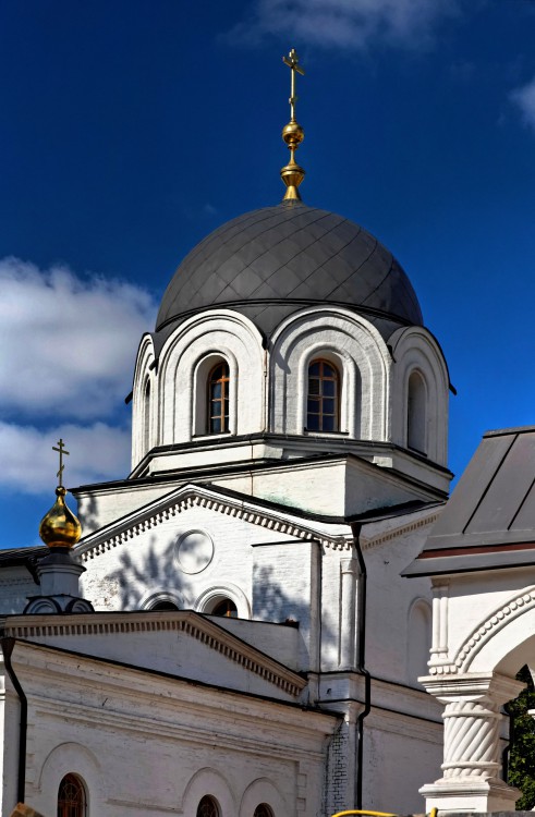 Хамовники. Зачатьевский монастырь. Церковь Сошествия Святого Духа. архитектурные детали