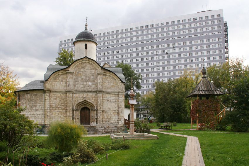 Церковь трифона в москве
