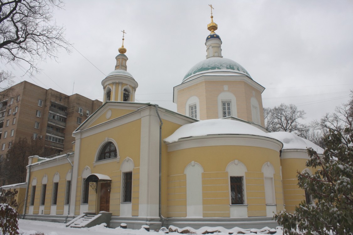 Церковь Тихвинской иконы Божией Матери в Сущёве, Тверской (Центральный административный округ (ЦАО), г. Москва). фасады