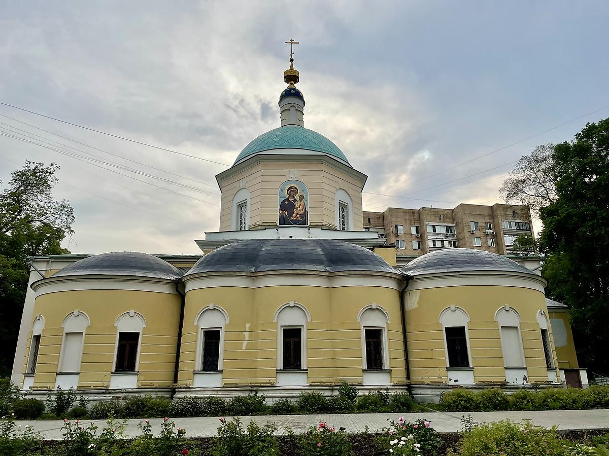 фасады. Церковь Тихвинской иконы Божией Матери в Сущёве, Тверской (Центральный административный округ (ЦАО), г. Москва)