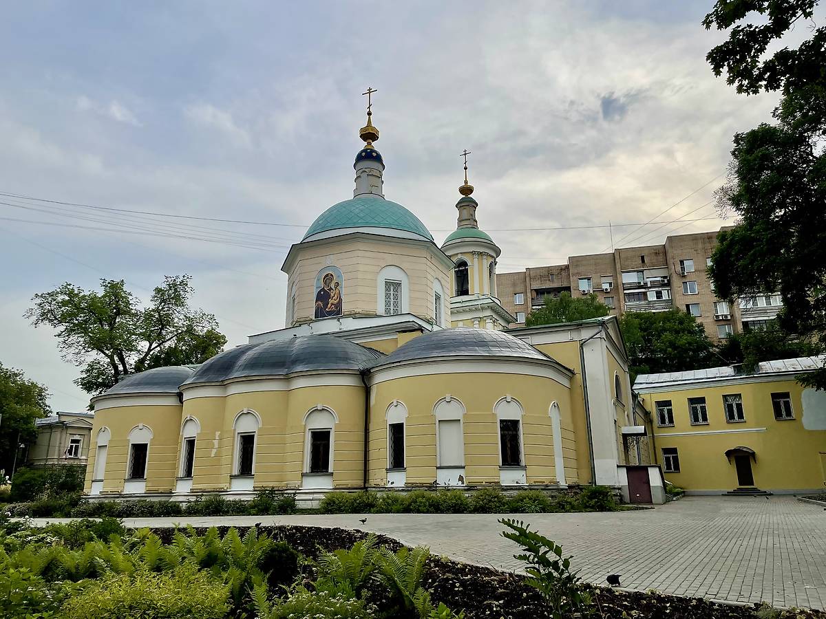 фасады. Церковь Тихвинской иконы Божией Матери в Сущёве, Тверской (Центральный административный округ (ЦАО), г. Москва)