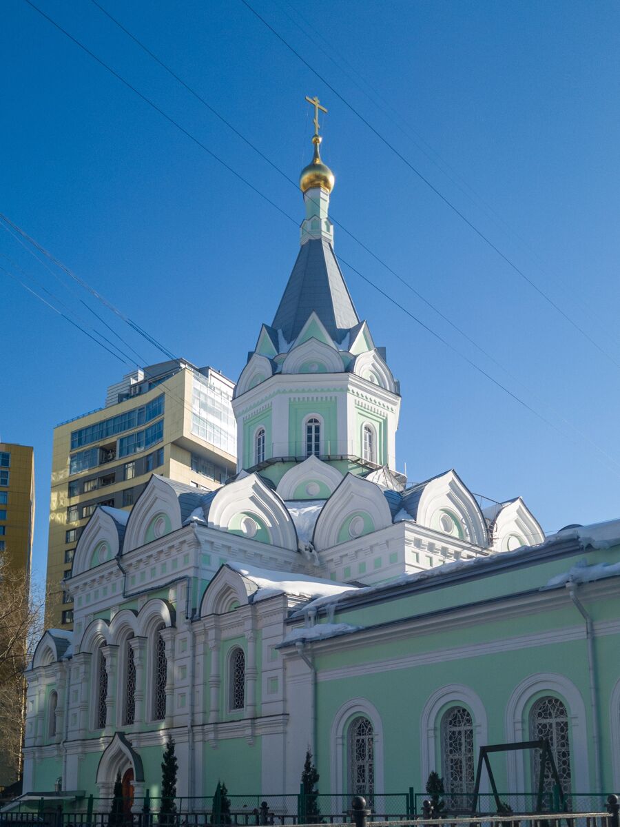 Церковь Троицы Живоначальной на Шаболовке, Якиманка (Центральный административный округ (ЦАО), г. Москва). фасады