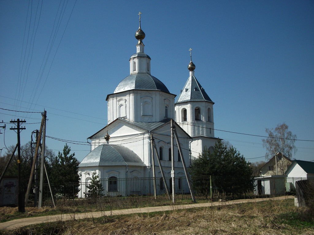Церковь Богоявления Господня (Космы и Дамиана) в Заречье, Верея (Наро-Фоминский городской округ, Московская область). фасады