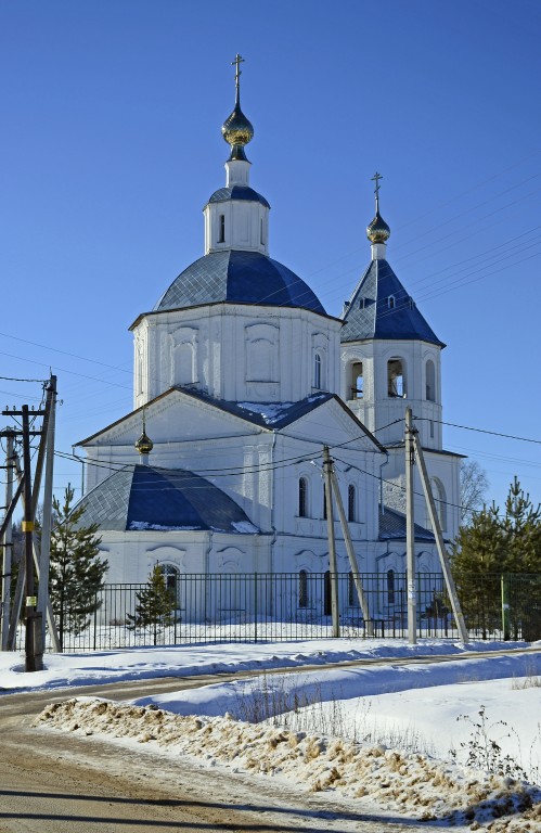 Церковь Богоявления Господня (Космы и Дамиана) в Заречье, Верея (Наро-Фоминский городской округ, Московская область). фасады