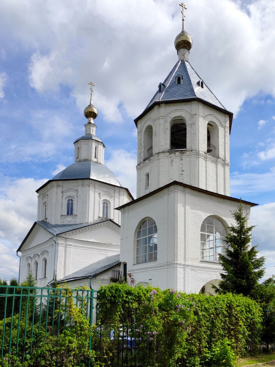 Церковь Богоявления Господня (Космы и Дамиана) в Заречье, Верея (Наро-Фоминский городской округ, Московская область). фасады