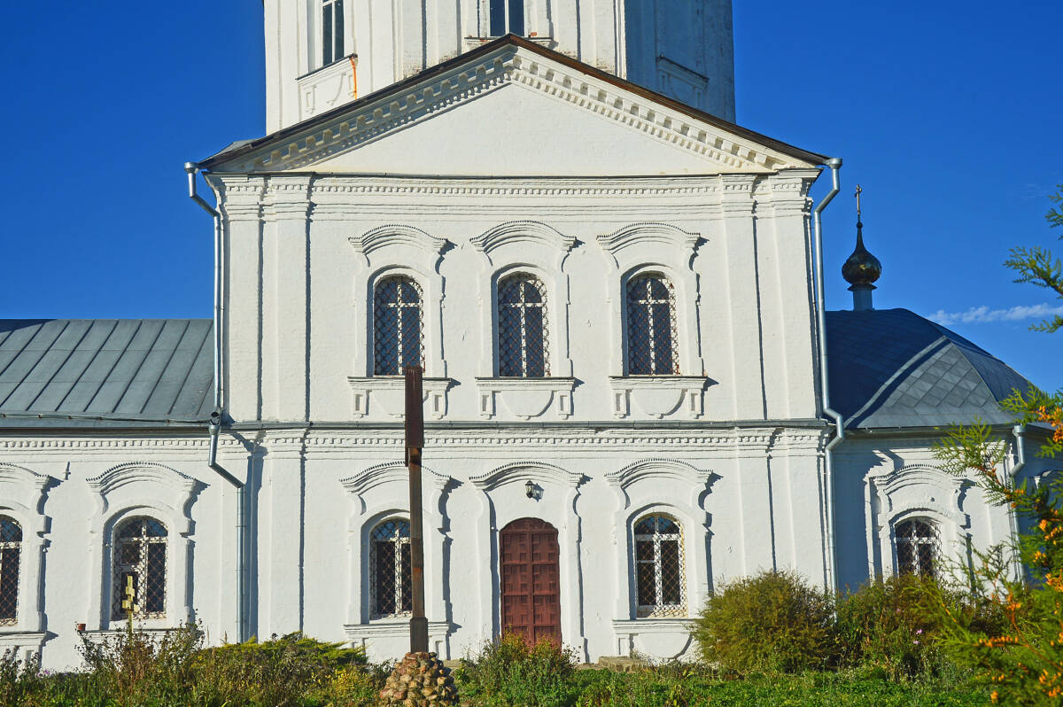 Церковь Богоявления Господня (Космы и Дамиана) в Заречье, Верея (Наро-Фоминский городской округ, Московская область). архитектурные детали