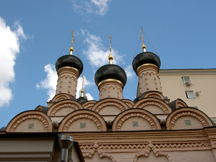 Якиманка. Церковь Софии, Премудрости Божией в Средних Садовниках. архитектурные детали