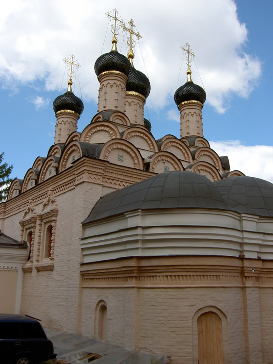 Якиманка. Церковь Софии, Премудрости Божией в Средних Садовниках. архитектурные детали