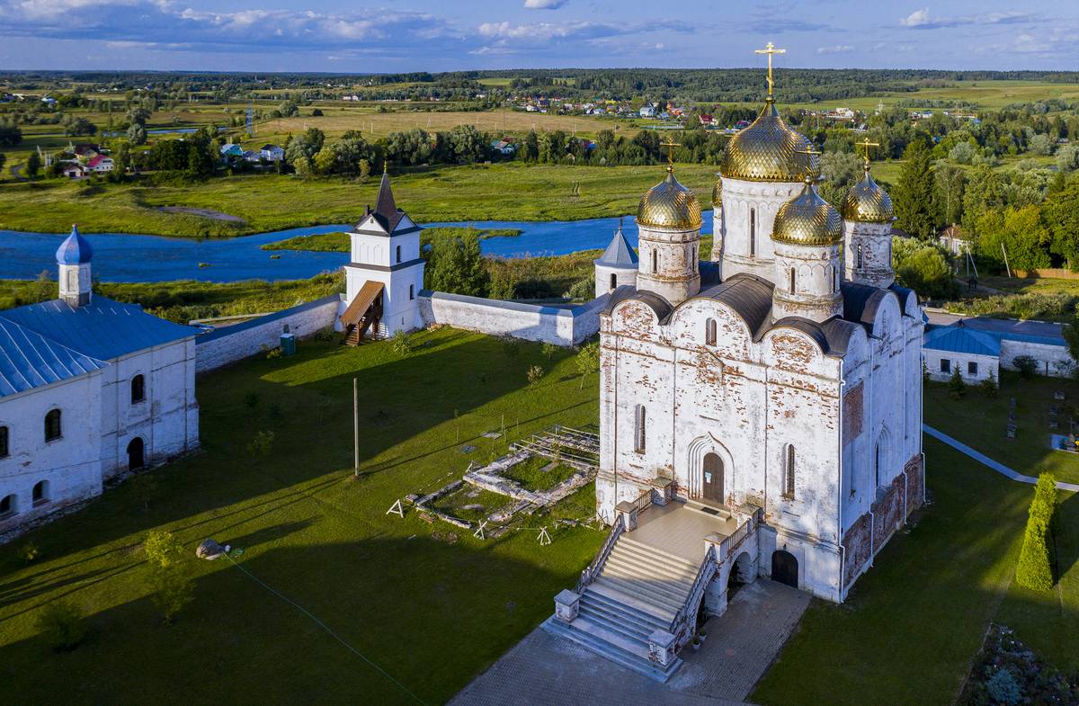 фасады. Лужецкий Ферапонтов монастырь. Собор Рождества Пресвятой Богородицы, Можайск (Можайский городской округ, Московская область)