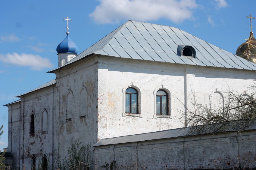 Лужецкий Ферапонтов монастырь. Церковь Введения во храм Пресвятой Богородицы, Можайск (Можайский городской округ, Московская область). фасады