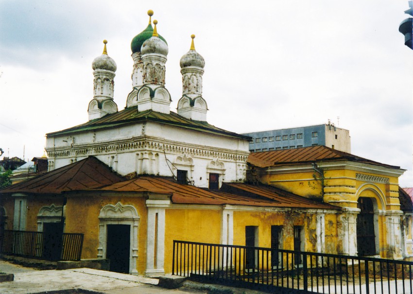Богородице-Рождественский монастырь. Церковь Иоанна Златоуста, Мещанский (Центральный административный округ (ЦАО), г. Москва). фасады