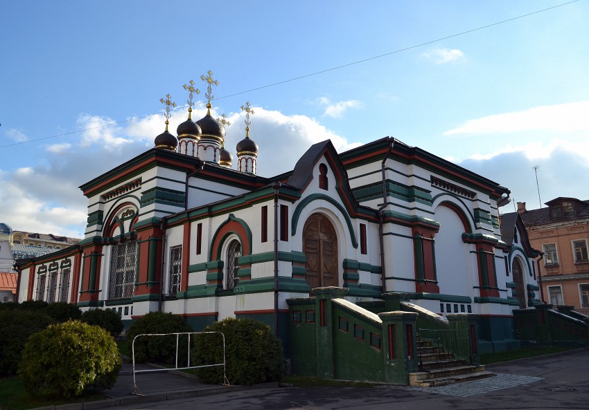 Мещанский. Богородице-Рождественский монастырь. Церковь Иоанна Златоуста. фасады