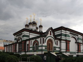 Москва. Богородице-Рождественский монастырь. Церковь Иоанна Златоуста